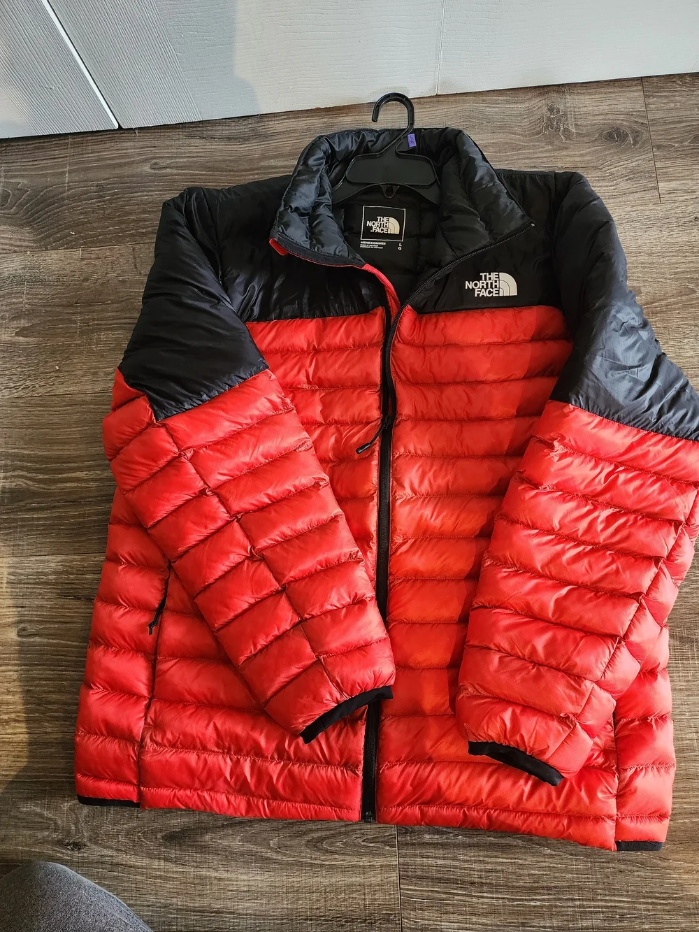 Never Worn! The North Face Terra Peak Fiery Red and Black Puffer Jacket